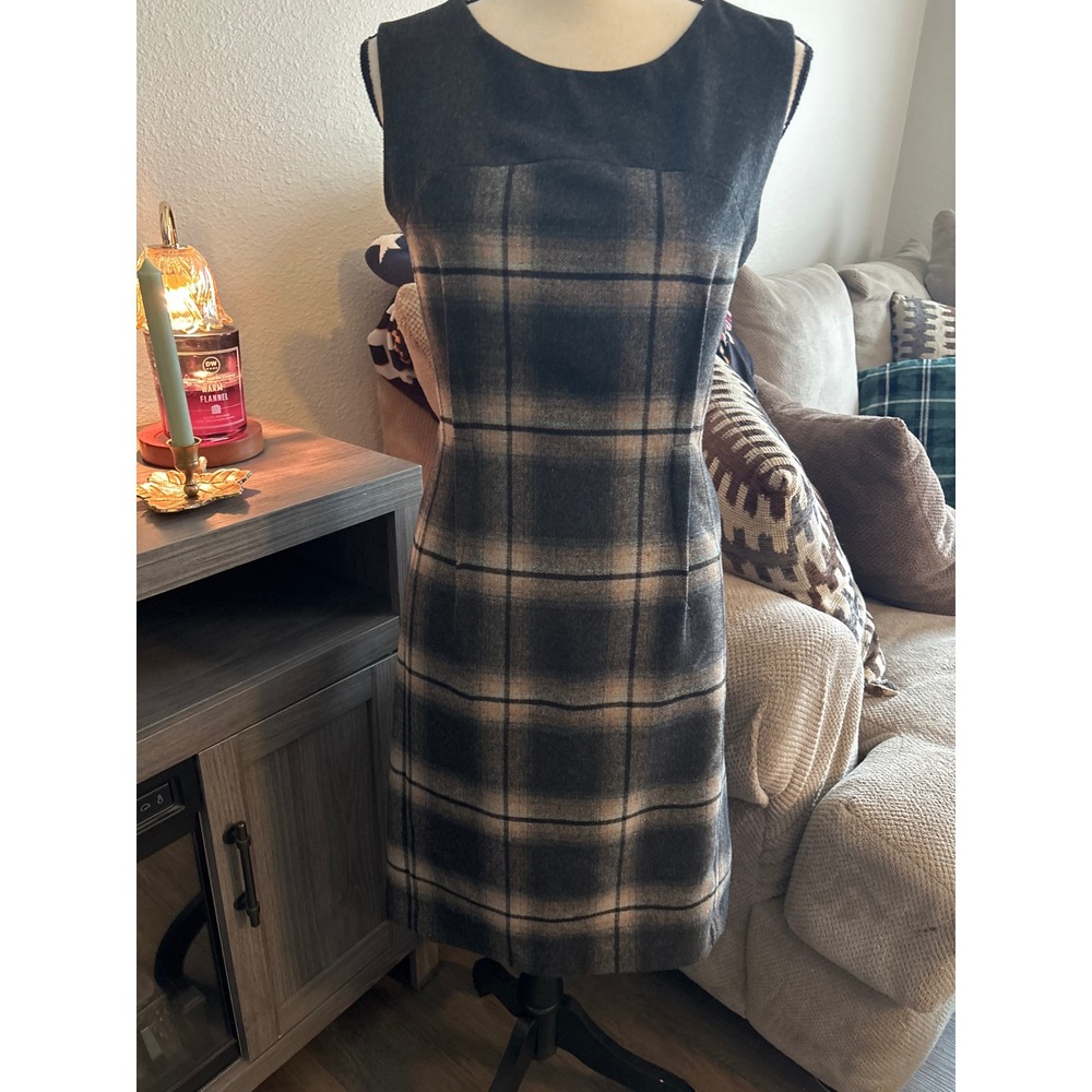 Banana Republic plaid‎ gray dress size 4